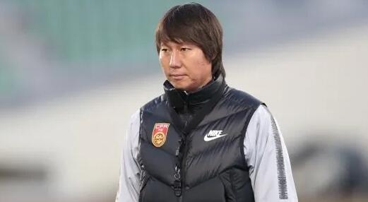 李鐵涉嫌嚴重違法接受監察調查,李鐵成首位被查的男足主教練